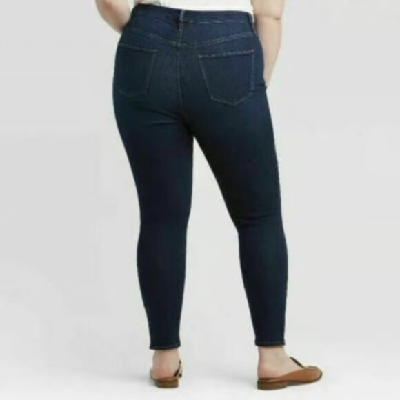 Universal Thread Skinny Jeans, Size 26WR, Medium Wash - Picture 2 of 7